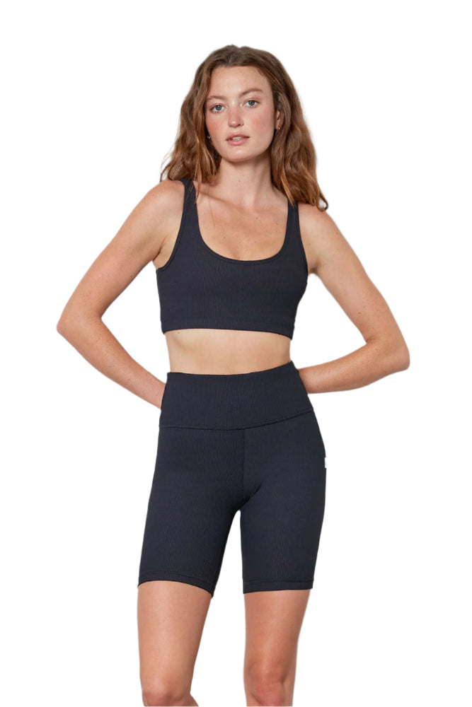 Black Scoop Neck Sports Bra | Cream Yoga