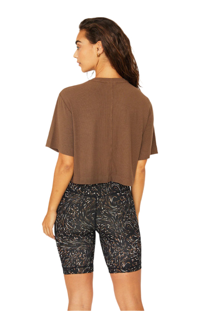 Mocha Karen Crop Tee - Cream Yoga