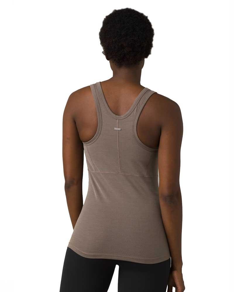 Cestyle Women's Yoga Workout Tank Tops with Built in Shelf Bras Summer  Loose Fit Racerback Tank Top